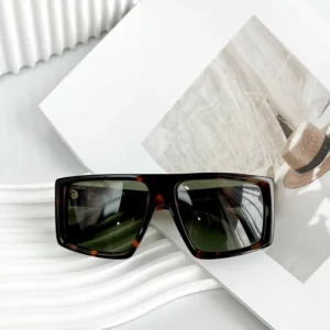 Kính Off White Alps Đồi Mồi