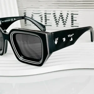 Off White Francisco Đen