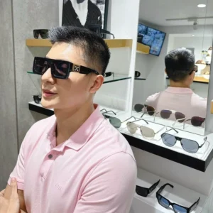 Off White Leonardo Đen