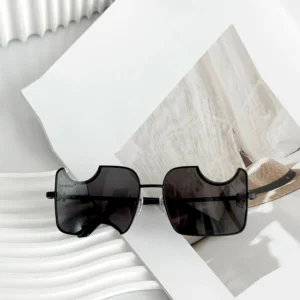 Off White Salvador Đen